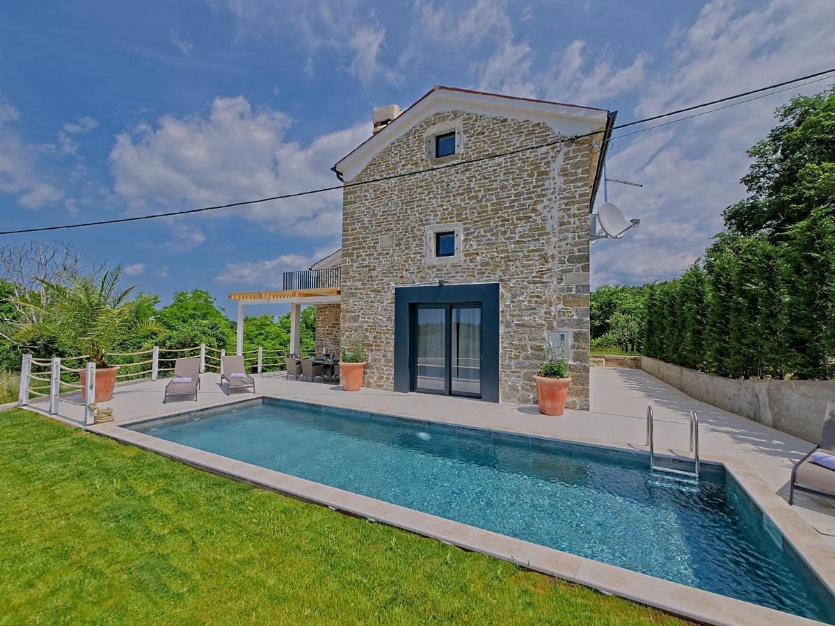 Krasica  Villa Carica מראה חיצוני תמונה